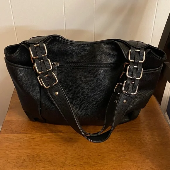 New, unused Nicole Black leather purse, straps, multi pockets, zipper accents. - Picture 2 of 8